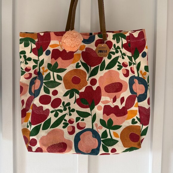 Eccolo Handbags - Floral Themed Eccolo Canvas Women's Tote Bag